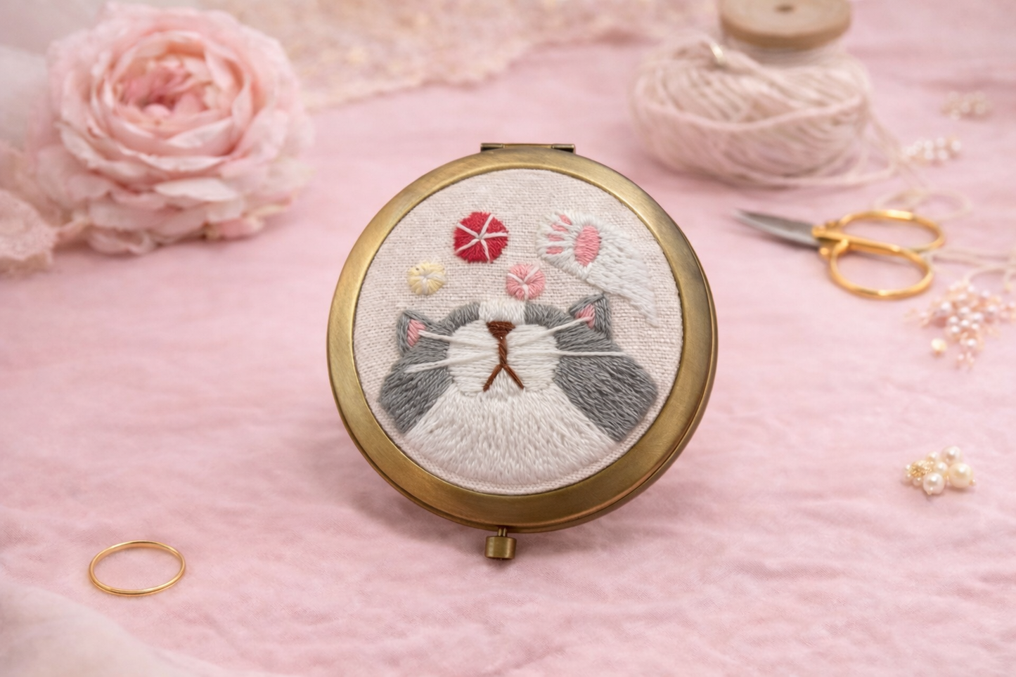 Whisker Glow in Gold Rim  - Embroidery DIY Pocket Mirror Kit